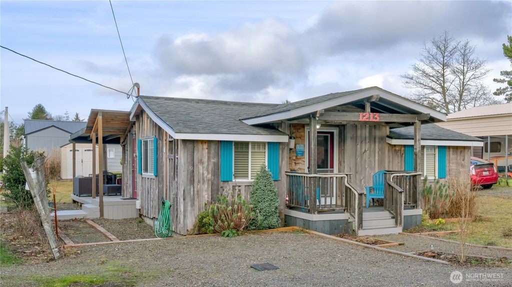 1213 269th Place, Ocean Park
