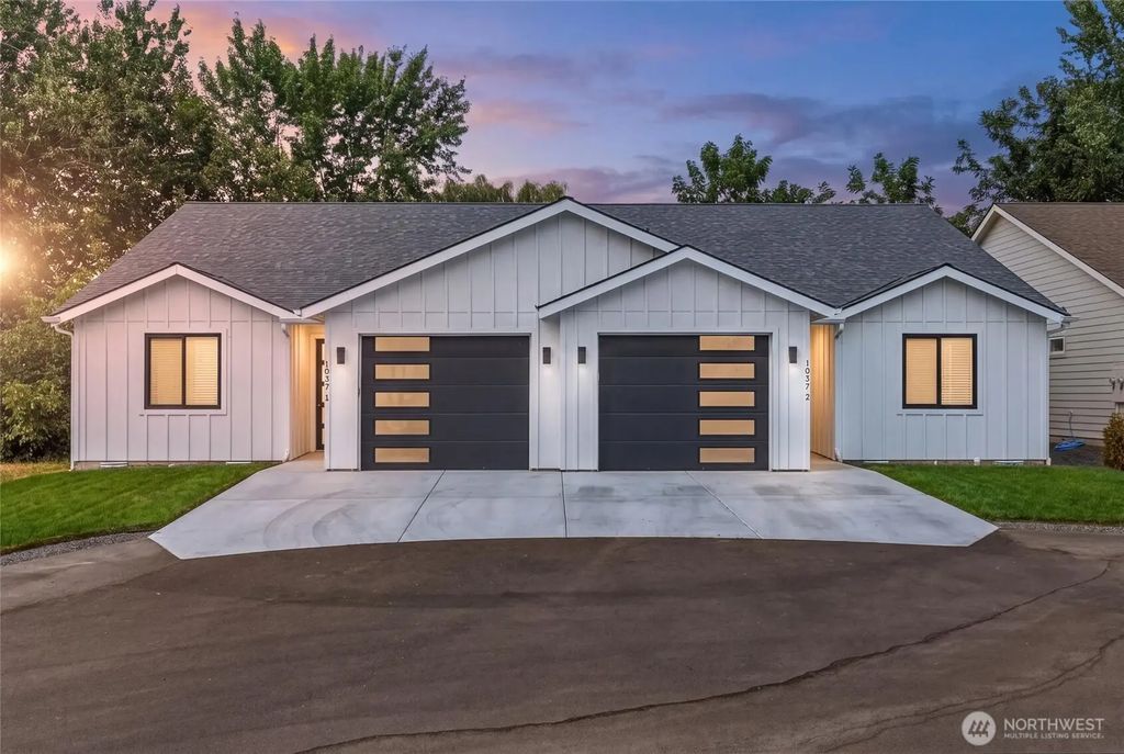 1037 Se Date Avenue 2, College Place