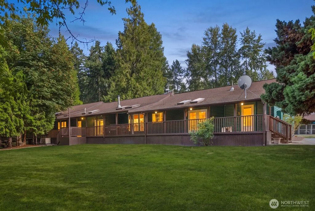 32113 98th Avenue E, Eatonville