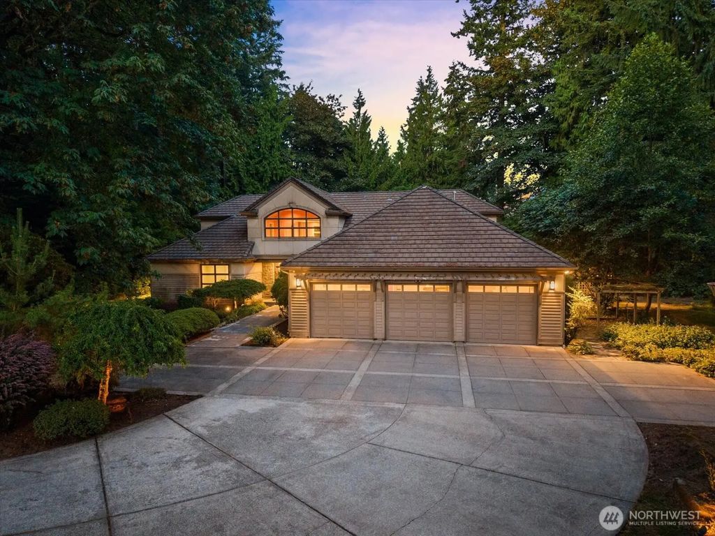 14228 236th Avenue Ne, Woodinville