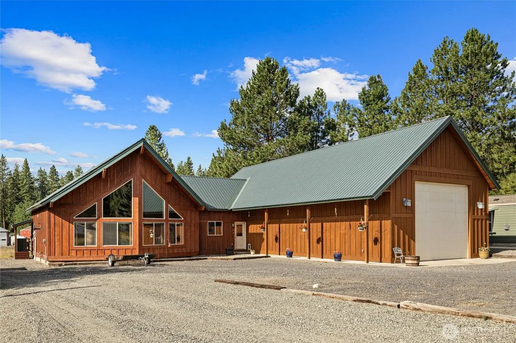 160 Ronald Ridge Drive, Ronald