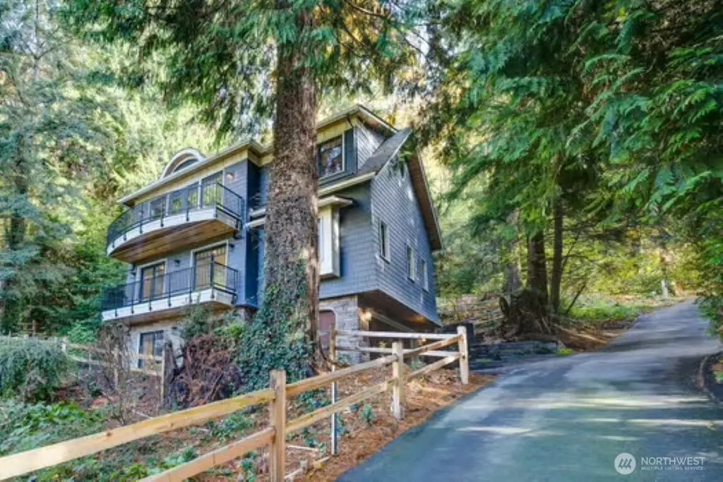 13841 62nd Avenue Ne, Kirkland