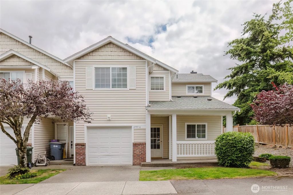 2759 Diamond Loop 3a, Milton