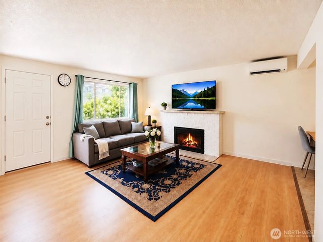 10246 Renton Ave S, Seattle