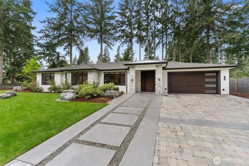 12608 Ne 30th Street, Bellevue