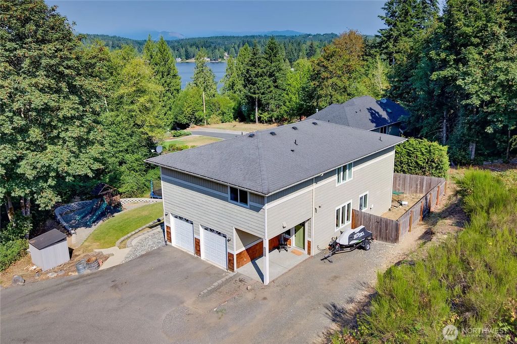 6110 Lakemont Lane, Bremerton