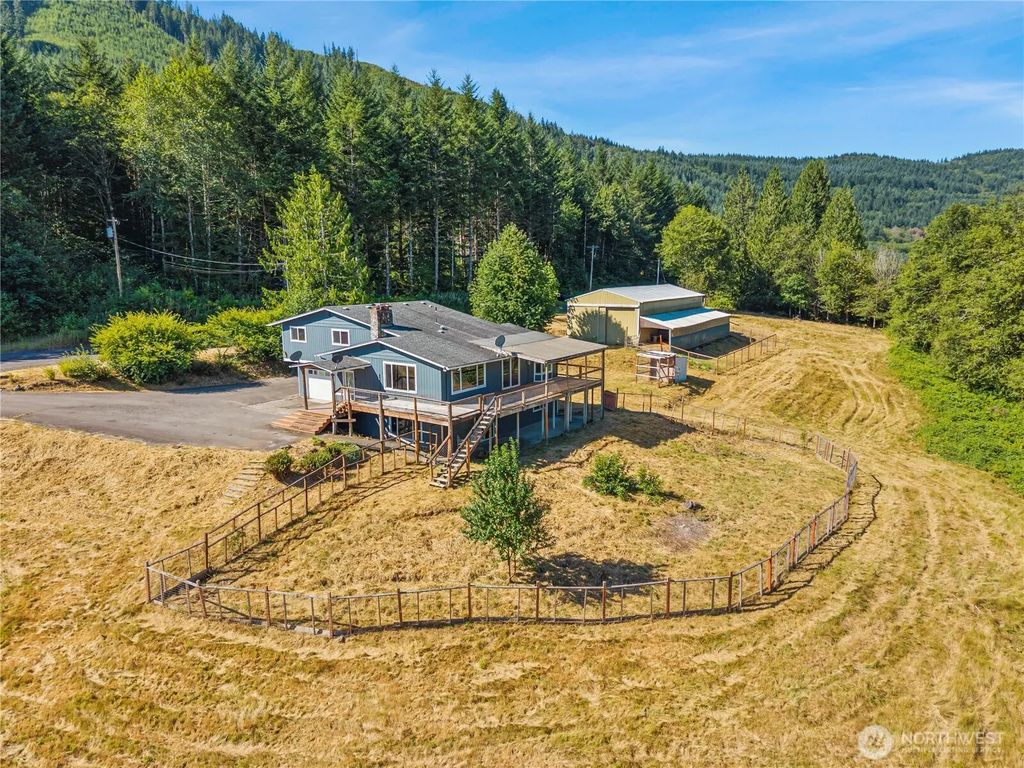 431 Highland Valley Road, Morton