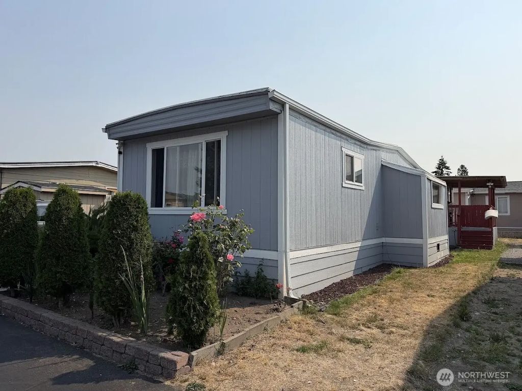210 37th Street Se 105, Auburn
