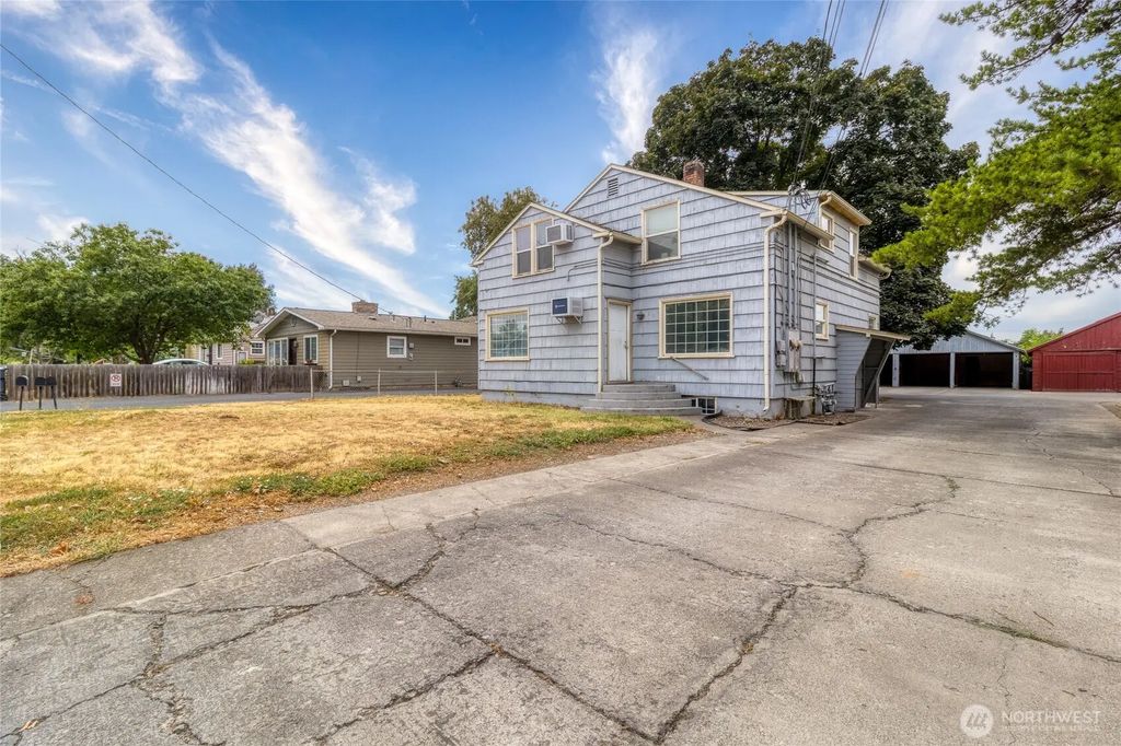 904 Se Birch Avenue, College Place