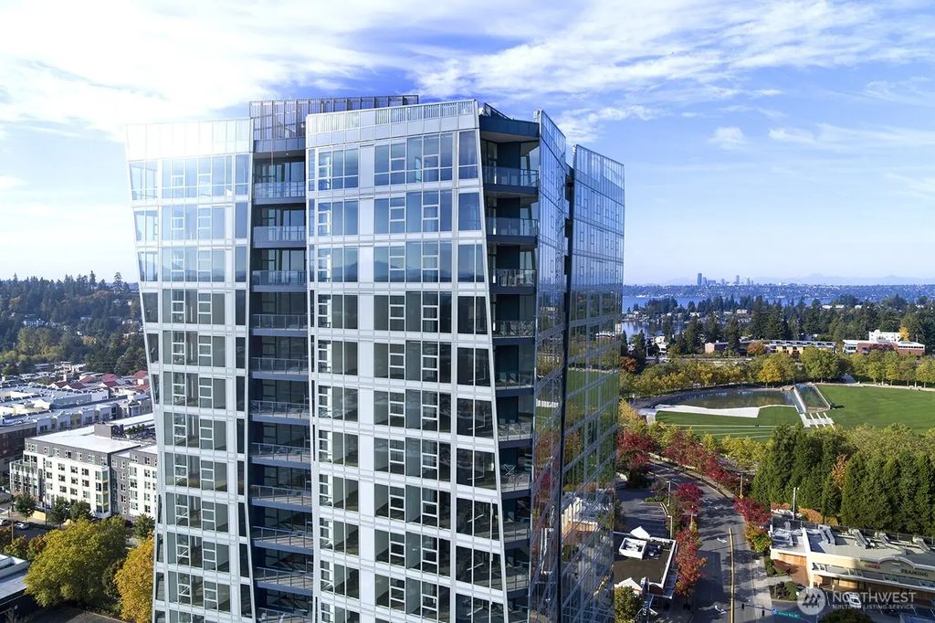 188 Bellevue Way Ne 1905, Bellevue