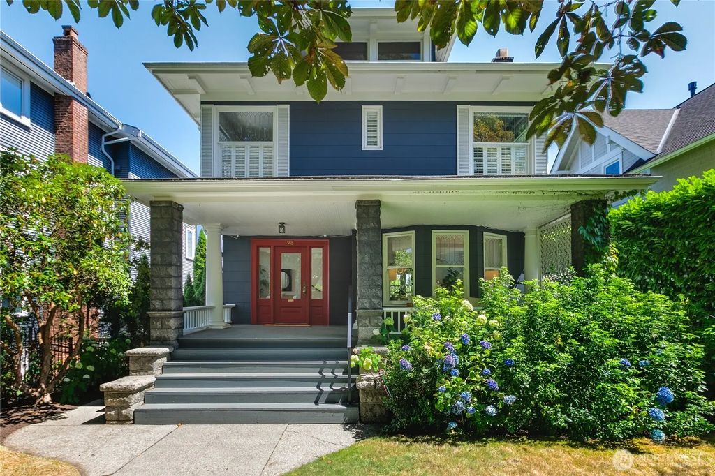 918 18th Avenue E, Seattle