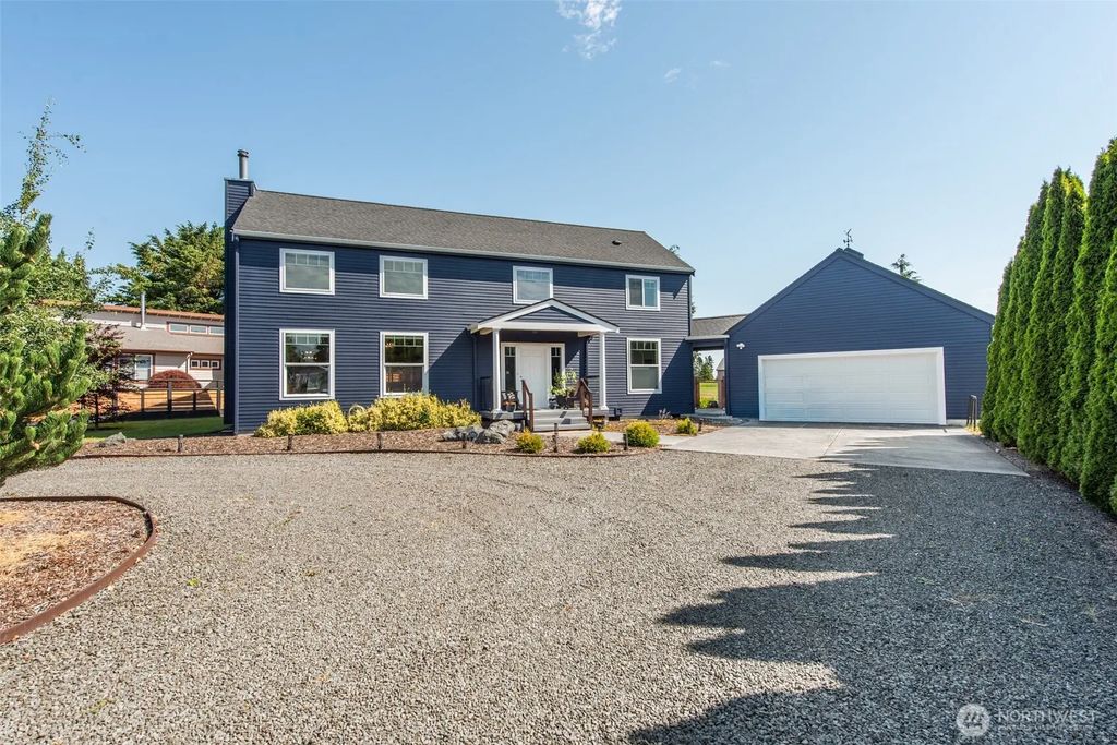 90 Meadowlark Lane, Sequim