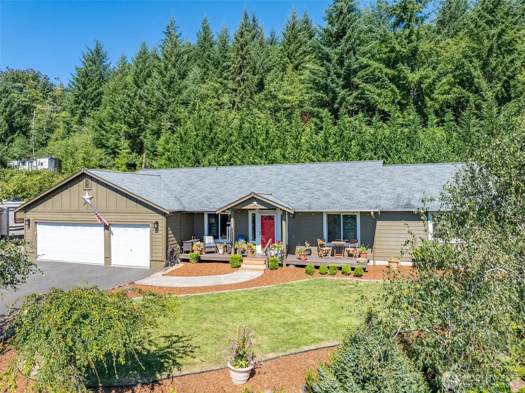 526 Haywire Road, Winlock