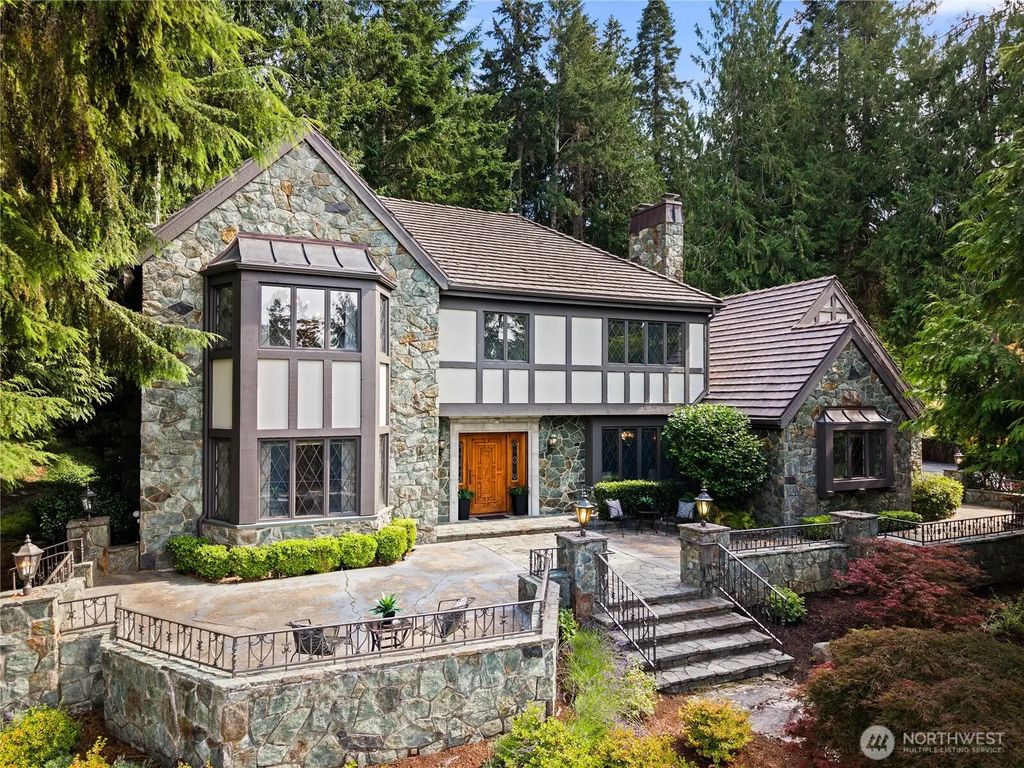 4430 Green Cove Street Nw, Olympia