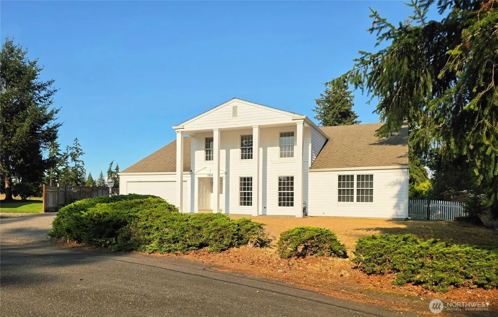 7919 Onyx Court Sw, Lakewood