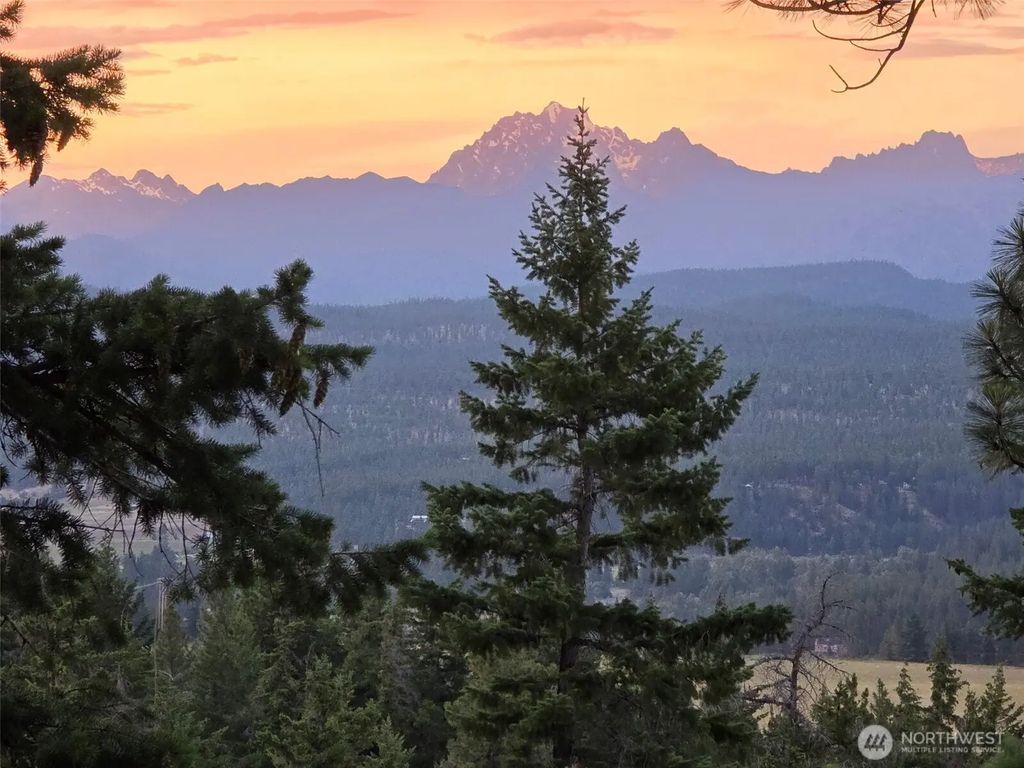 8440 Upper Peoh Point Rd, Cle Elum