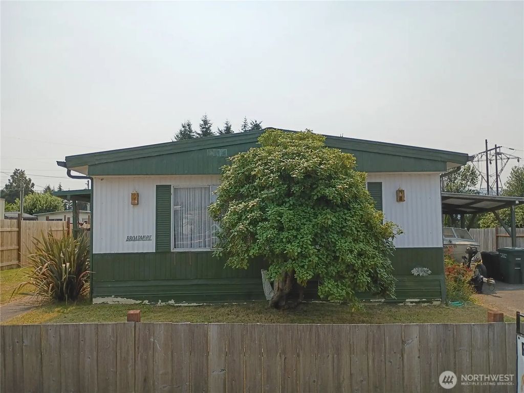 196 Jacobson Road 20, Cathlamet