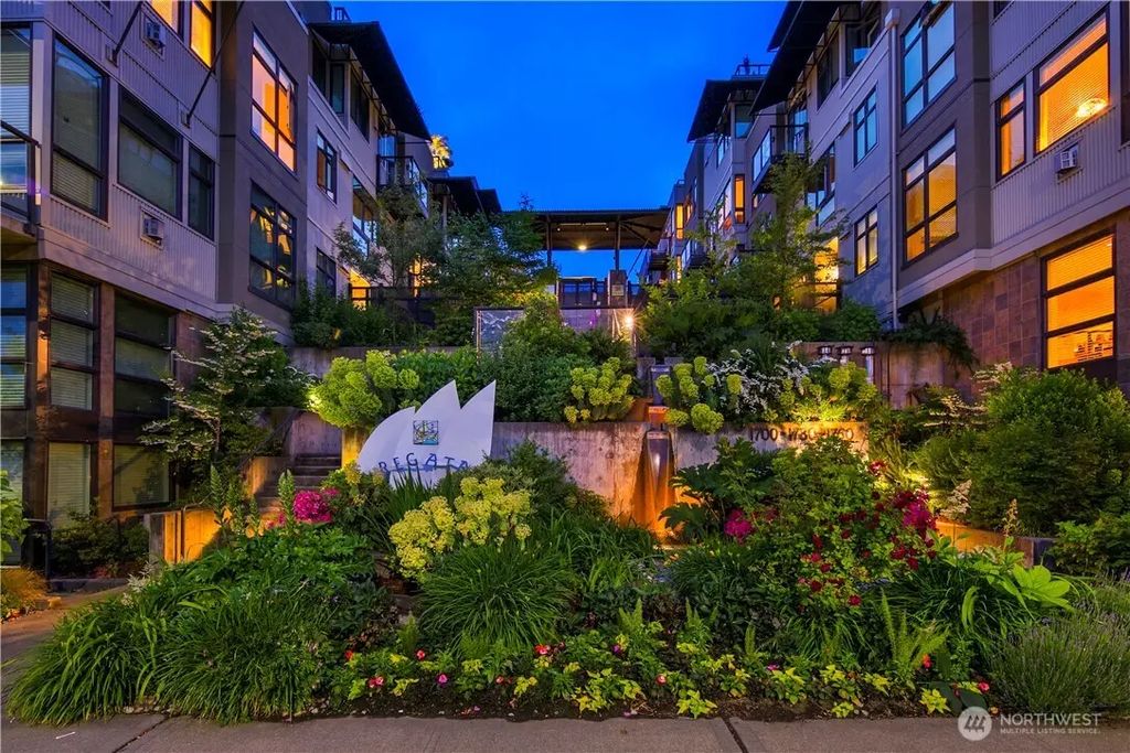 1700 N Northlake Way 108, Seattle