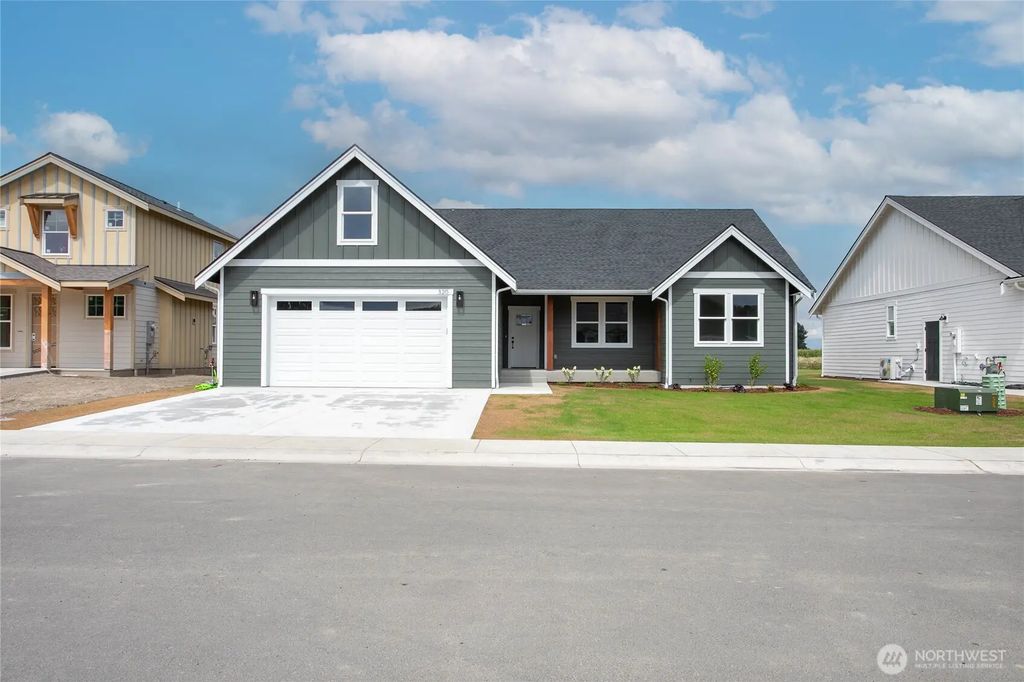 320 W 3rd Street, Everson