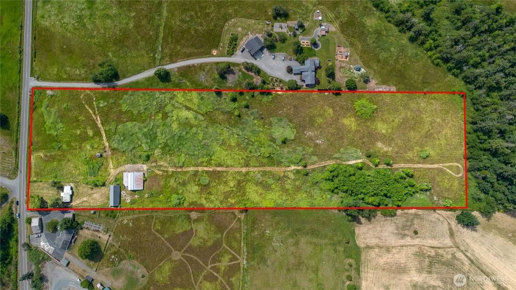 1948 Central Road, Everson