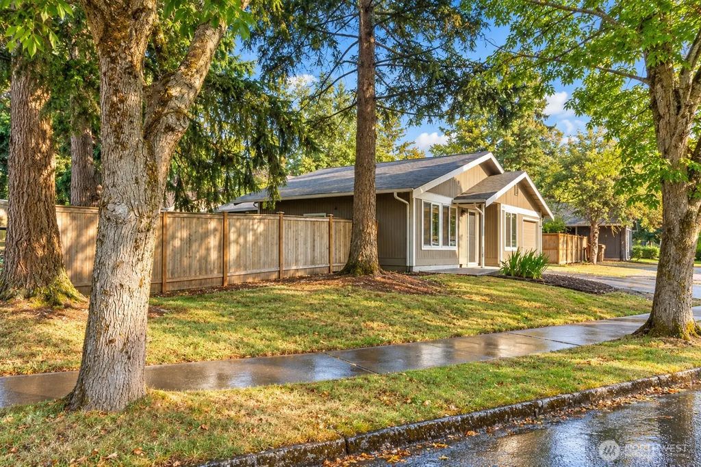 3905 N Highland Street, Tacoma