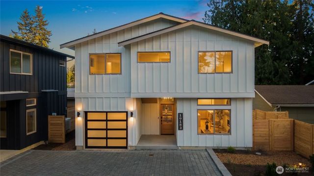 10183 Ne 112th Place, Kirkland