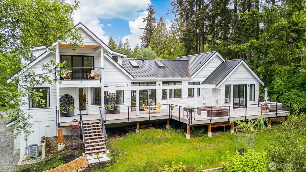 4357 Lakehill Lane, Bellingham