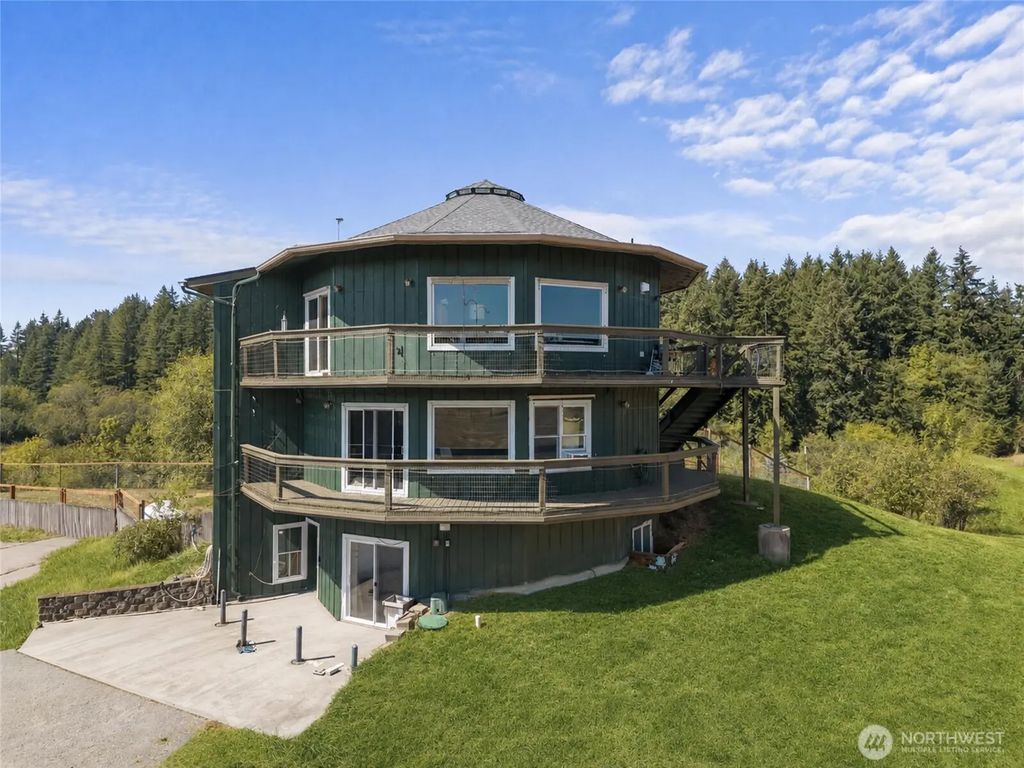 15810 143rd Avenue Se, Yelm