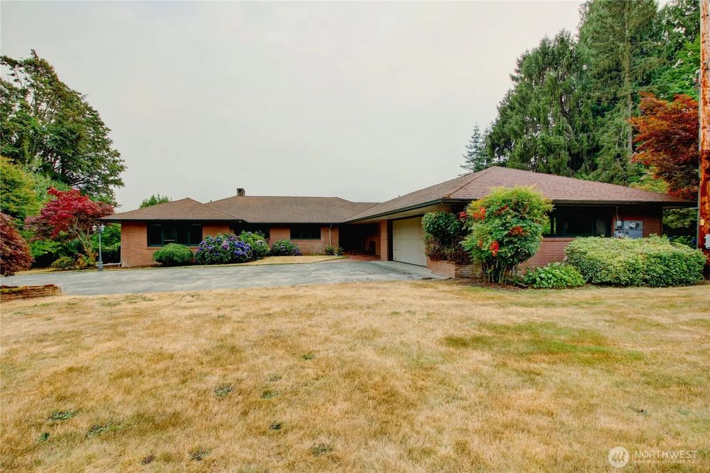 916 N Township Street, Sedro Woolley