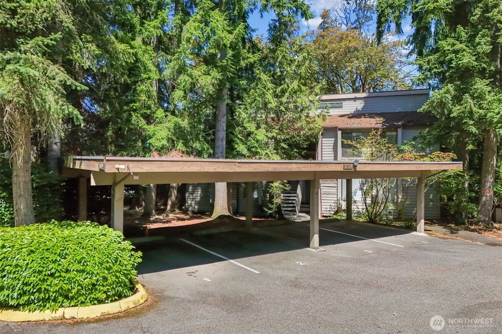 1804 S 285th Place D, Federal Way