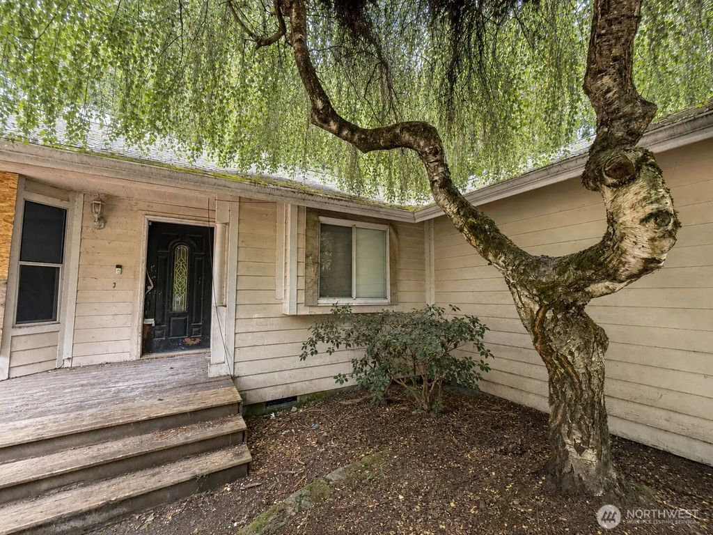 8109 186th Street Ct E, Puyallup