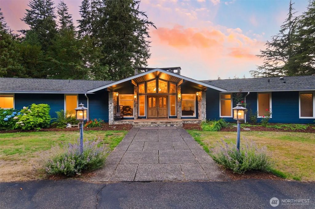 191 Se Vic King Road, Shelton