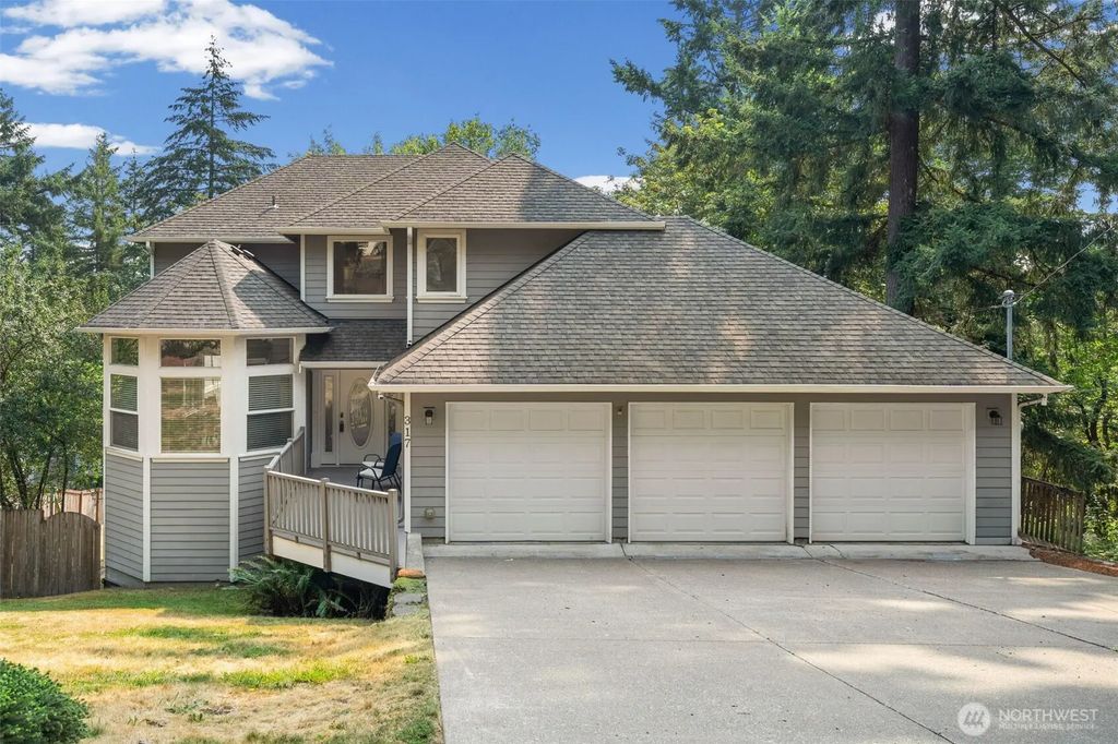 317 66th Avenue Ne, Tacoma