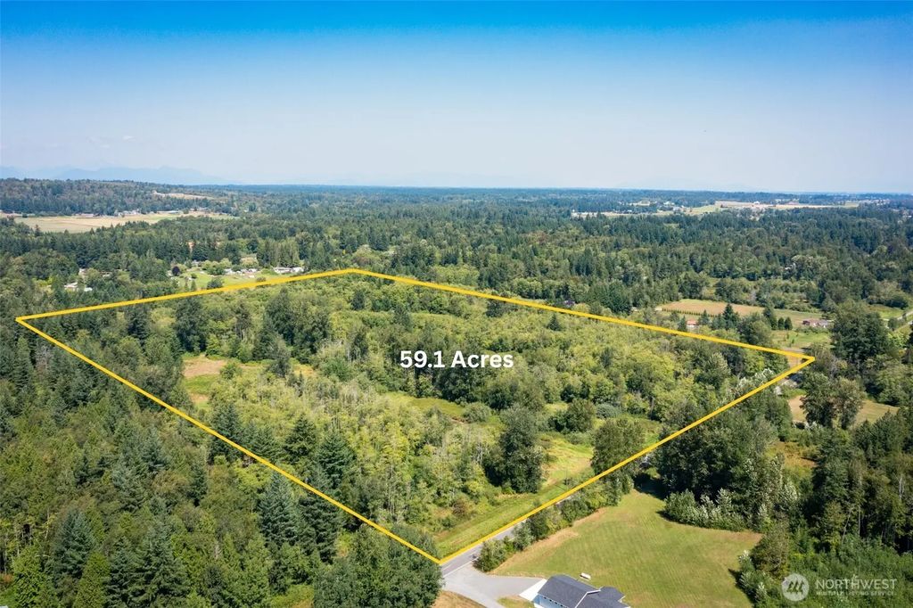 3118 Loomis Trail Road, Custer