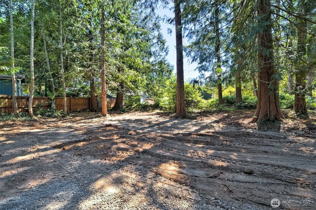270 E Budd Drive, Shelton