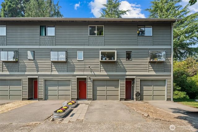 702 Nw 189th Lane, Shoreline