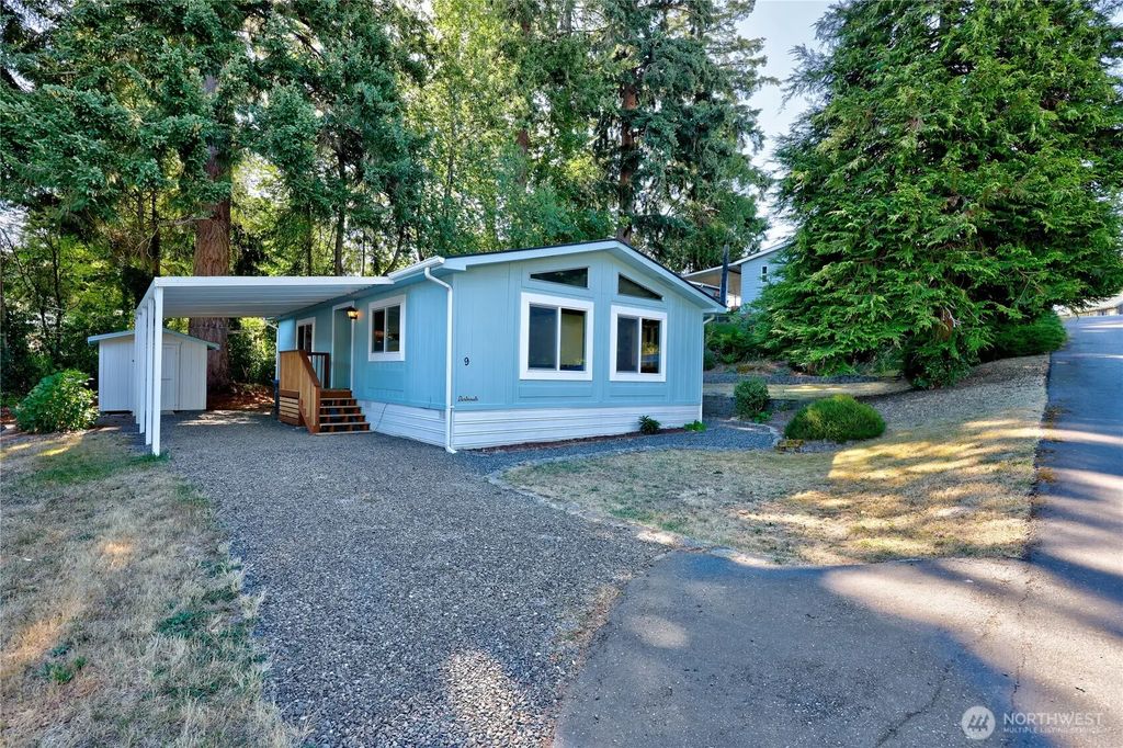 600 Lincoln Road Ne 9, Poulsbo
