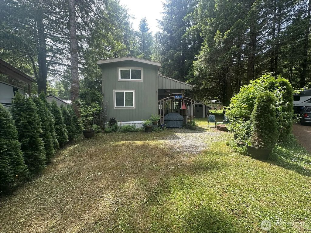 4767 Skagit Trail, Concrete