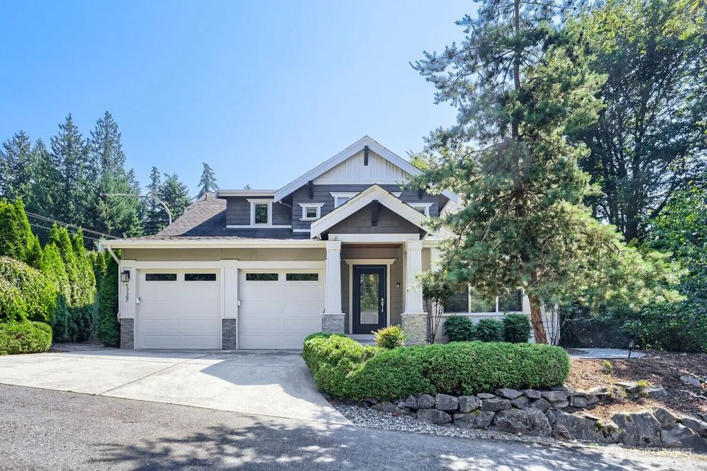 1727 Nile Avenue Ne, Renton
