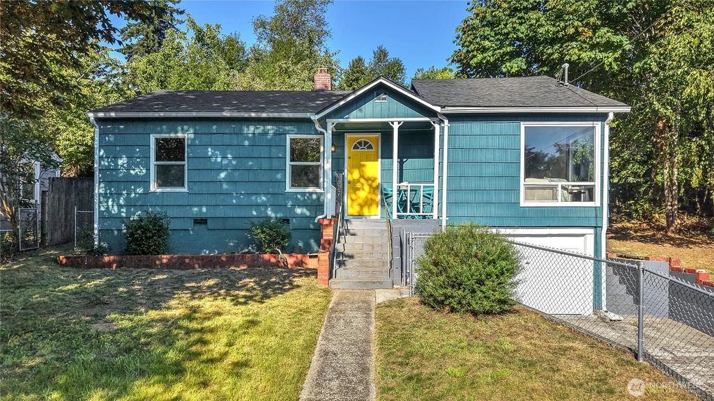 1527 Bloomington Avenue, Bremerton