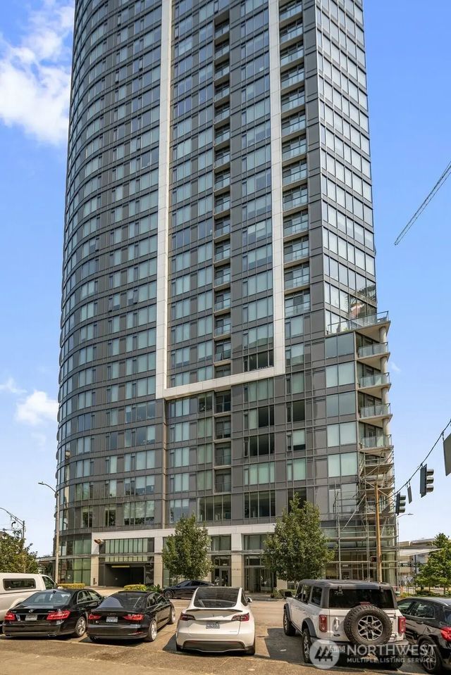 2510 6th Avenue 1107, Seattle