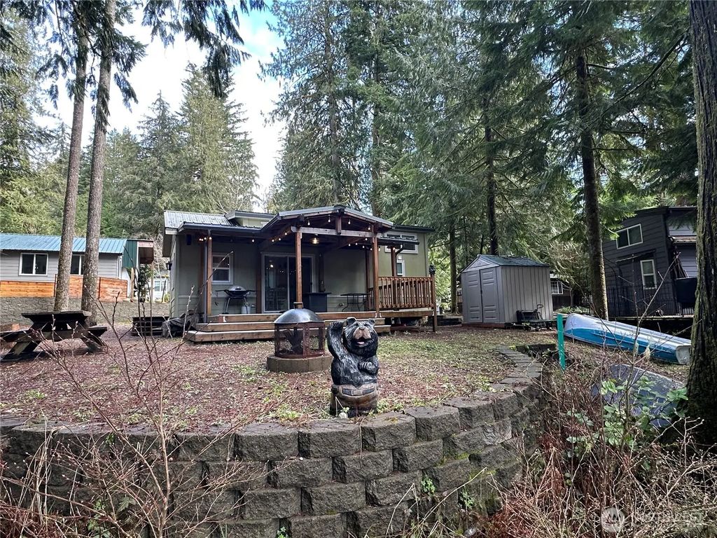 44920 Kayak Trail, Concrete