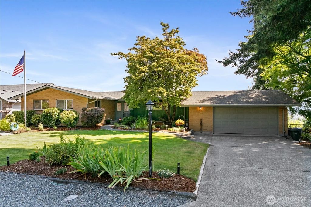 117 66th Avenue E, Tacoma