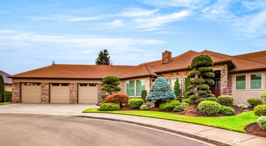 1005 Se 201st Court, Camas