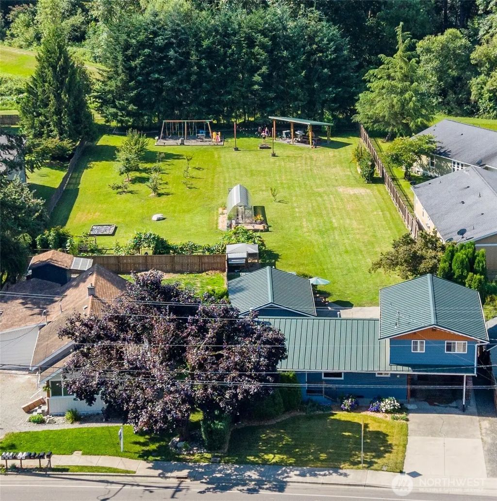307 Lincoln Street, Everson