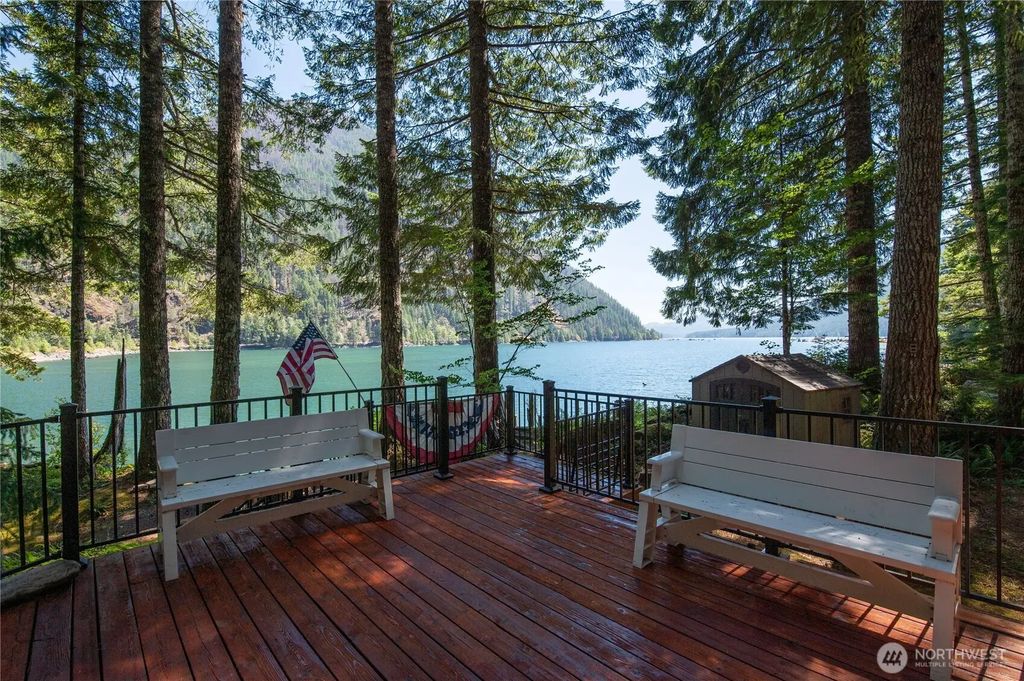41 N Staircase Ridge Road S, Hoodsport
