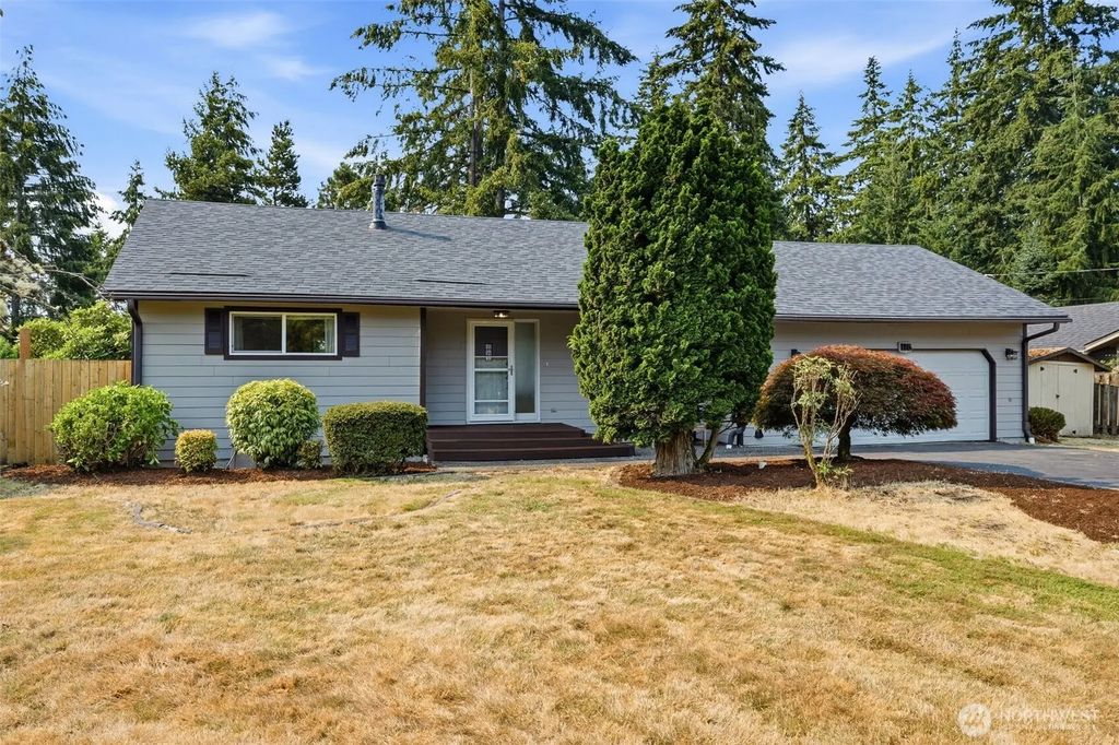 116 Virginia Place, Longview