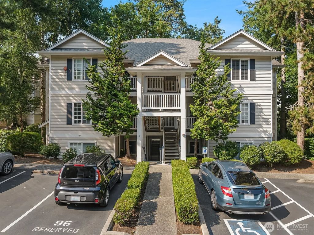 12120 Ne 172nd Place L302, Bothell