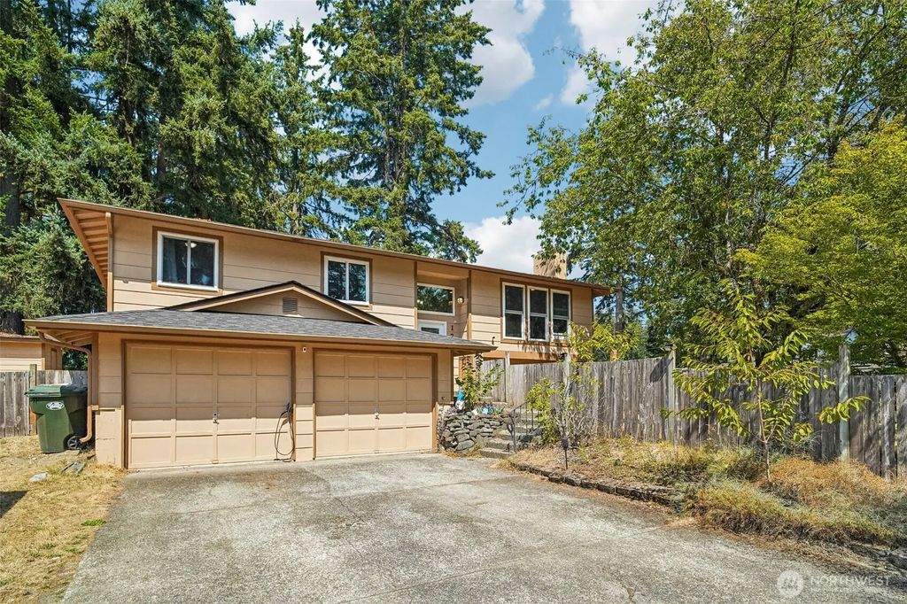 1705 161st Street S, Spanaway