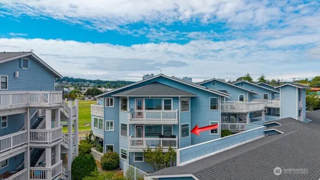 651 Se Bayshore . Drive B201, Oak Harbor